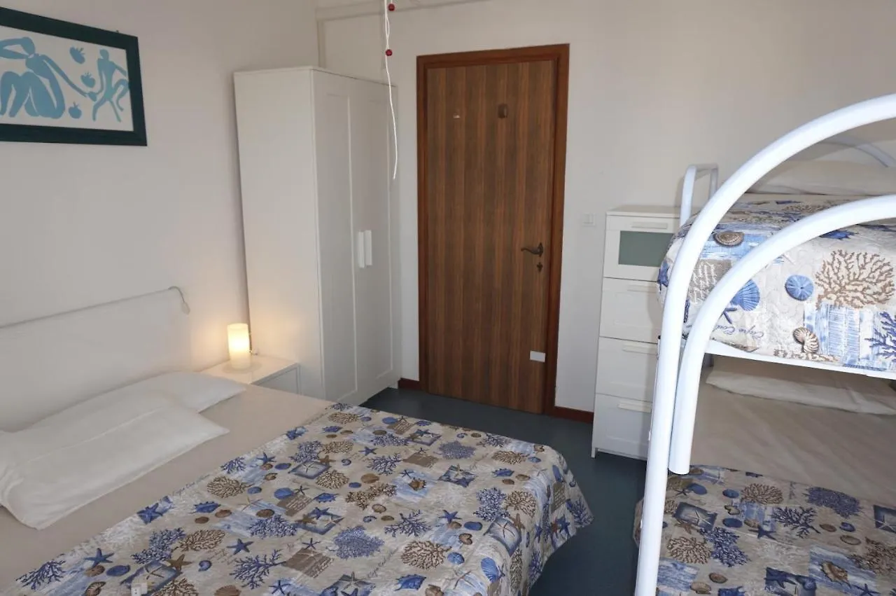 Vacation By The Beach - One Bedroom Flat بورتو سانتا مارغريتا دي كاورل شقة